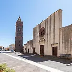 3 Bedroom Beautiful In بيت للعطل